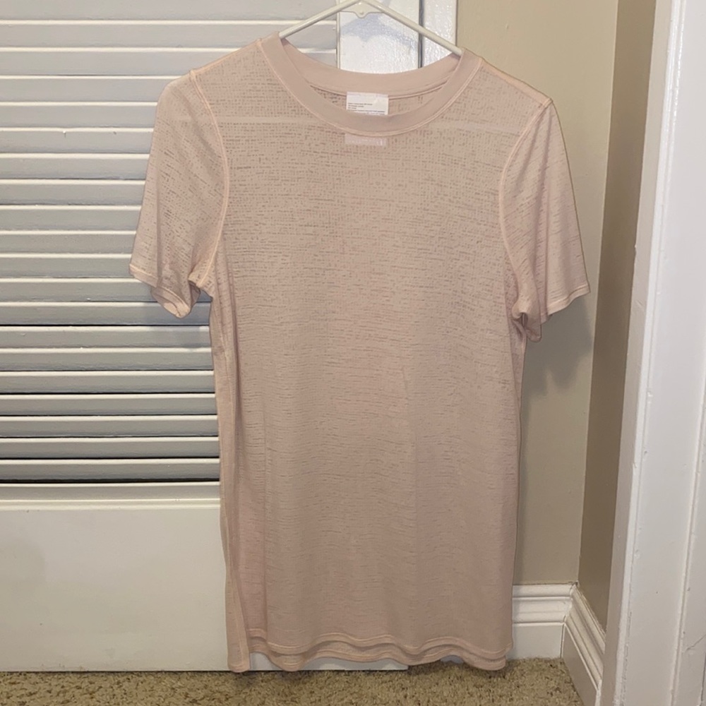 LAST CHANCE! Will donate 6.4. lululemon lab long tshirt